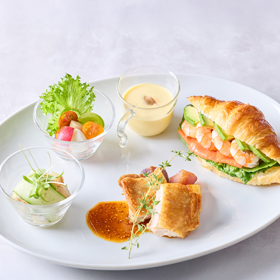 【7月22日 新登場】平日限定ワンプレートランチ　イメージ画像