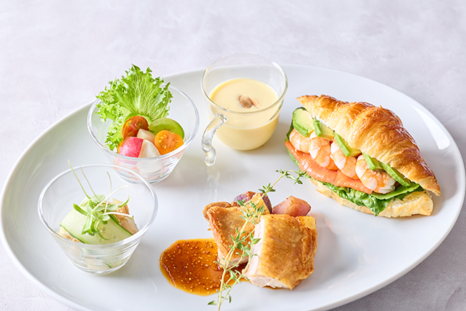 【7月22日 新登場】平日限定ワンプレートランチ　イメージ画像