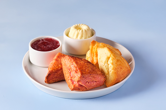 【ホテル開業10周年記念】アリスのストロベリーアフタヌーンティー　イメージ画像