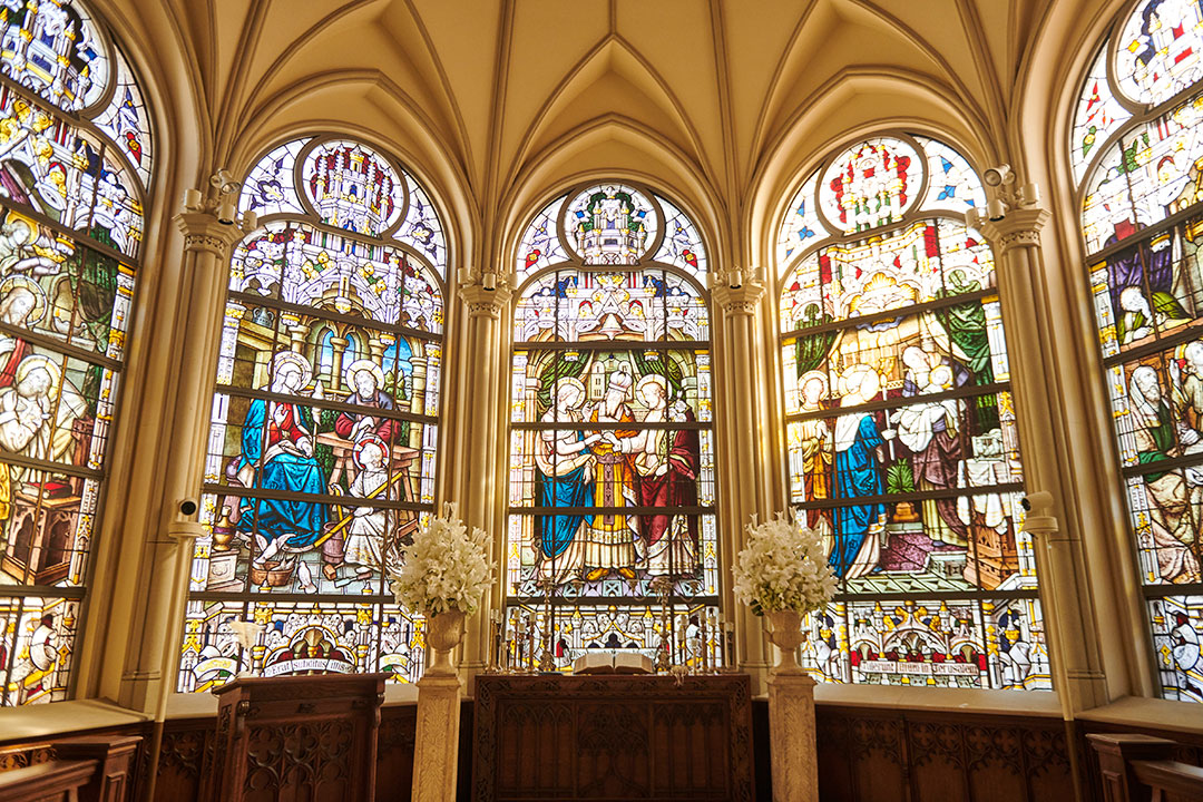 まるで世界にふたりきり。チャペル貸切プロポーズ　イメージ画像