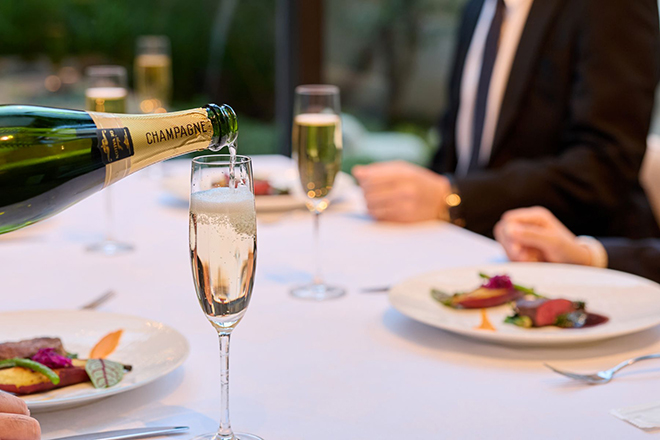 【ホテル開業10周年記念】成人式のお祝い≪選べる2つのレストランプラン≫　イメージ画像