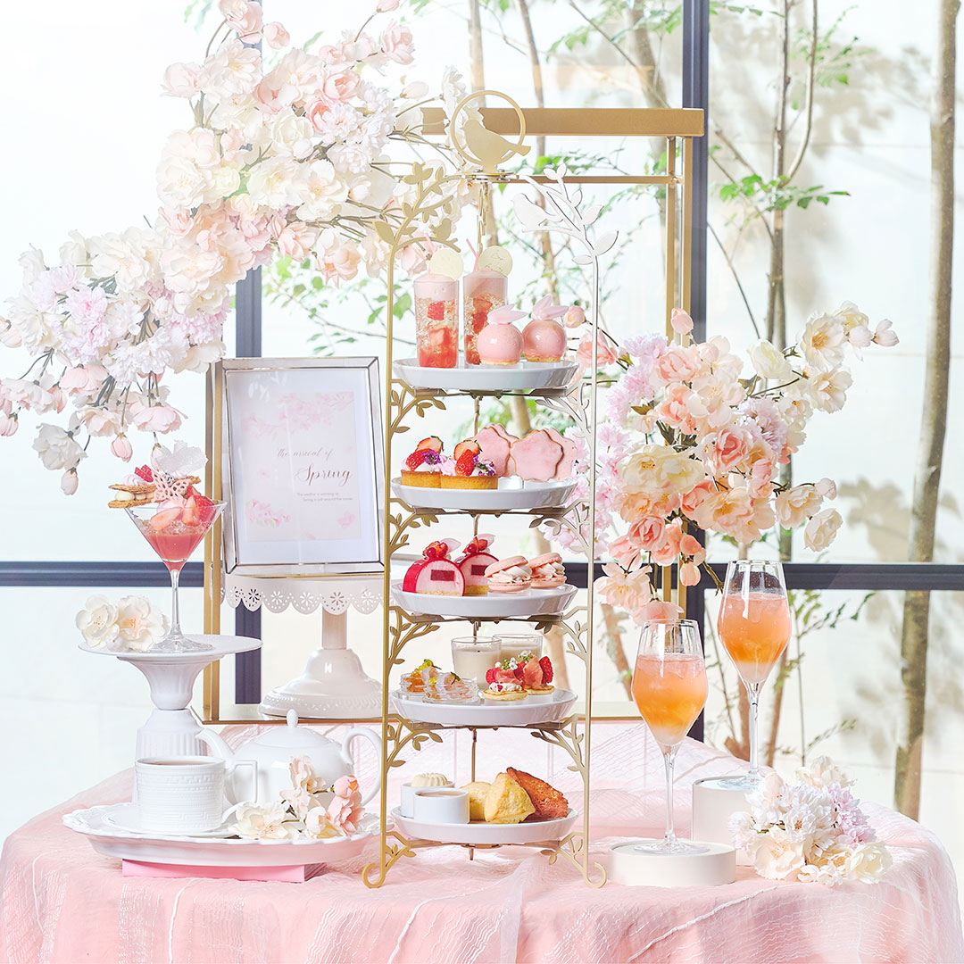 【ホテル開業10周年記念】桜色のストロベリーアフタヌーンティー　イメージ画像