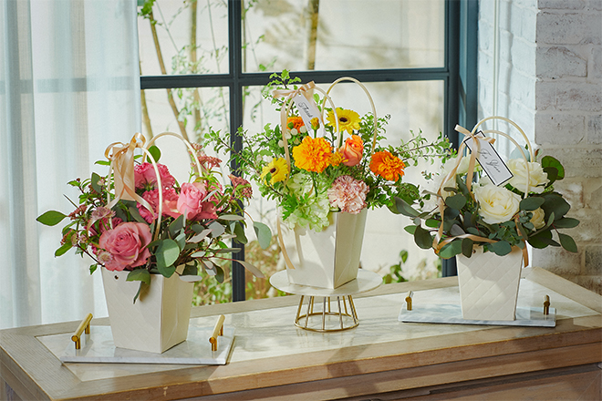 【日頃の想いをお花に込めて】フラワーギフトのご案内　イメージ画像