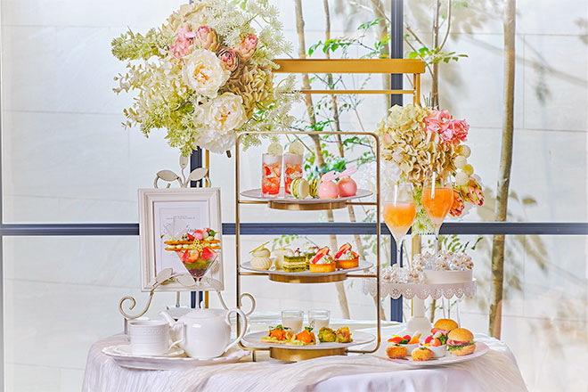 【ホテル開業10周年記念】グラマシーアフタヌーンティー ～いちごと抹茶のハーモニー～　イメージ画像