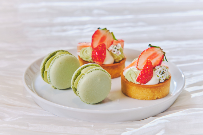 【ホテル開業10周年記念】初夏のいちごと抹茶のアフタヌーンティー　イメージ画像