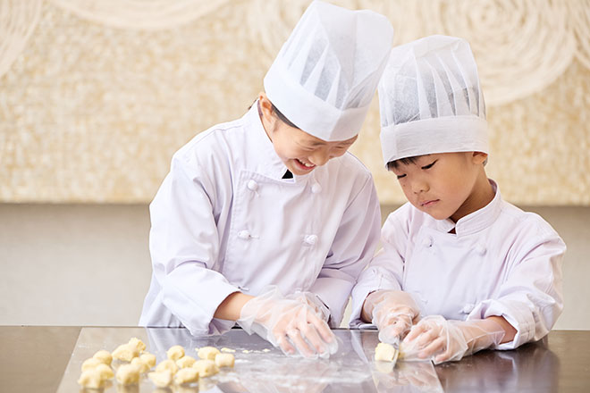 【夏休みの思い出や自由研究に】ホテルで楽しむお子様体験イベント　イメージ画像