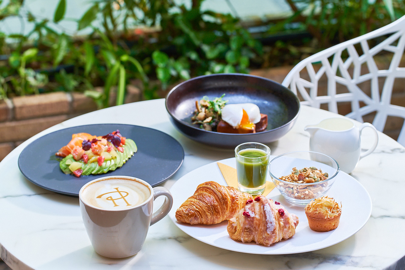 ブランチ ゼルコヴァ | ザ ストリングス 表参道