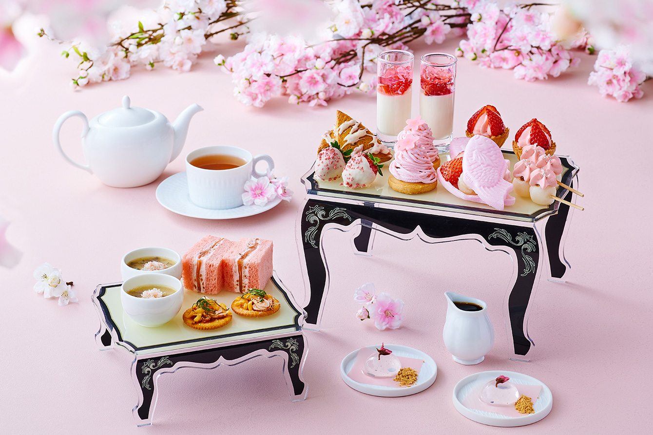 カフェ＆ダイニング ゼルコヴァの桜香るストロベリー アフタヌーンティー