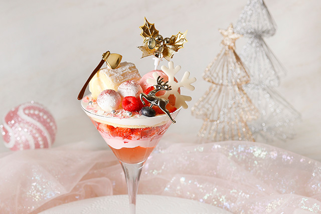 ピンクリボン　カフェ＆ダイニング ゼルコヴァ ザ ストリングス 表参道