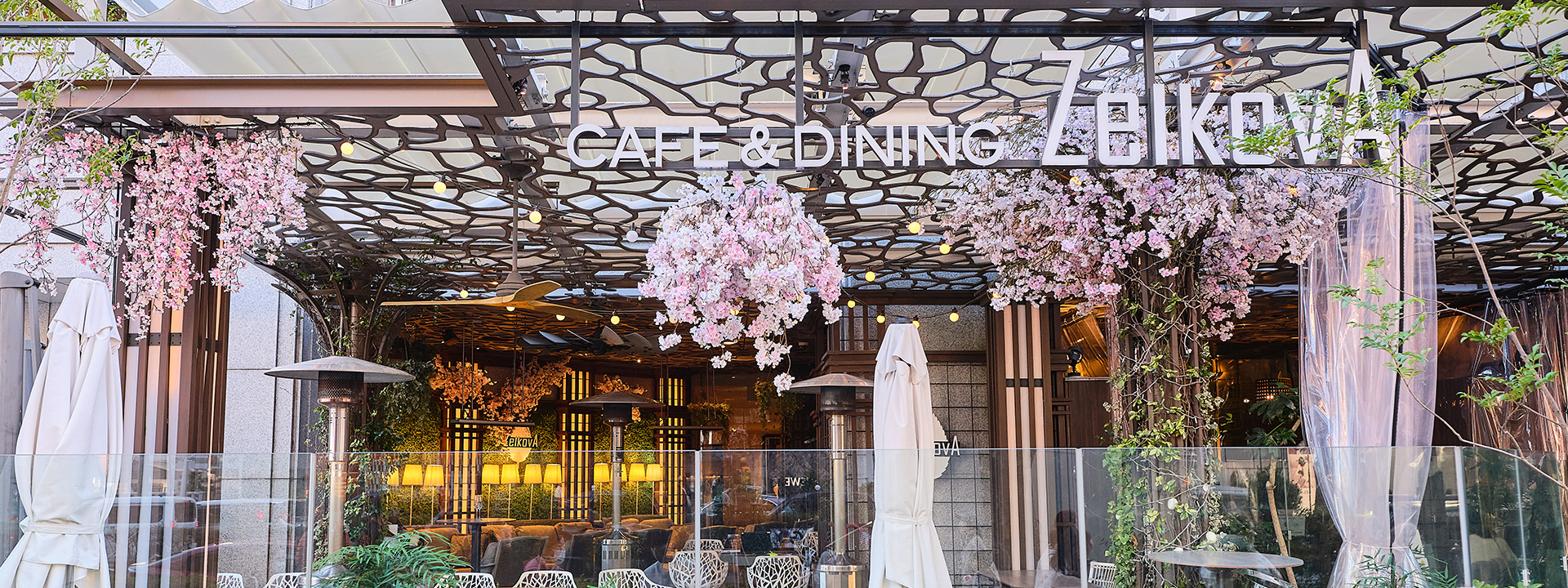 カフェ&ダイニング ゼルコヴァ | 表参道のお食事、カフェ、レストラン、ダイニングならザ ストリングス 表参道